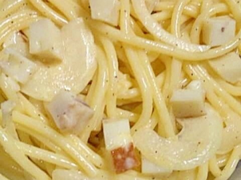 チーカマとオニオンのサラダパスタ